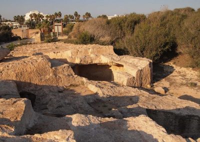 Захоронения Макрониссос (Кипр)