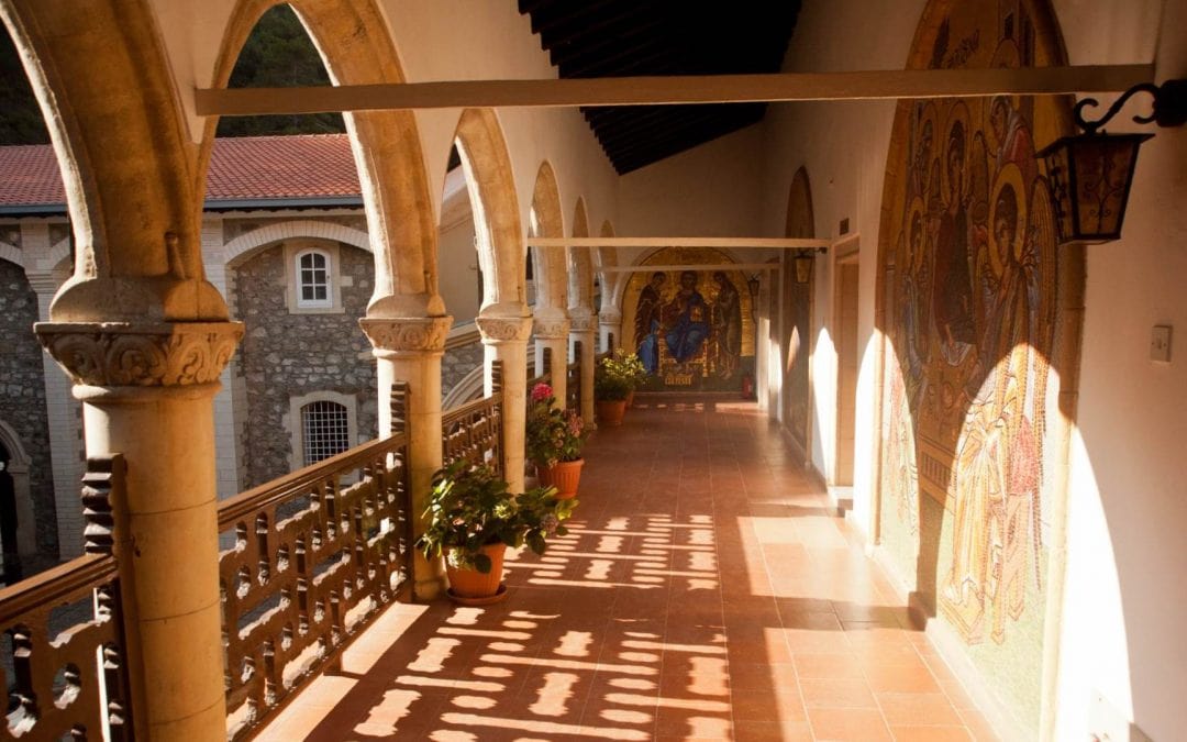 Монастырь Киккос (Кипр)