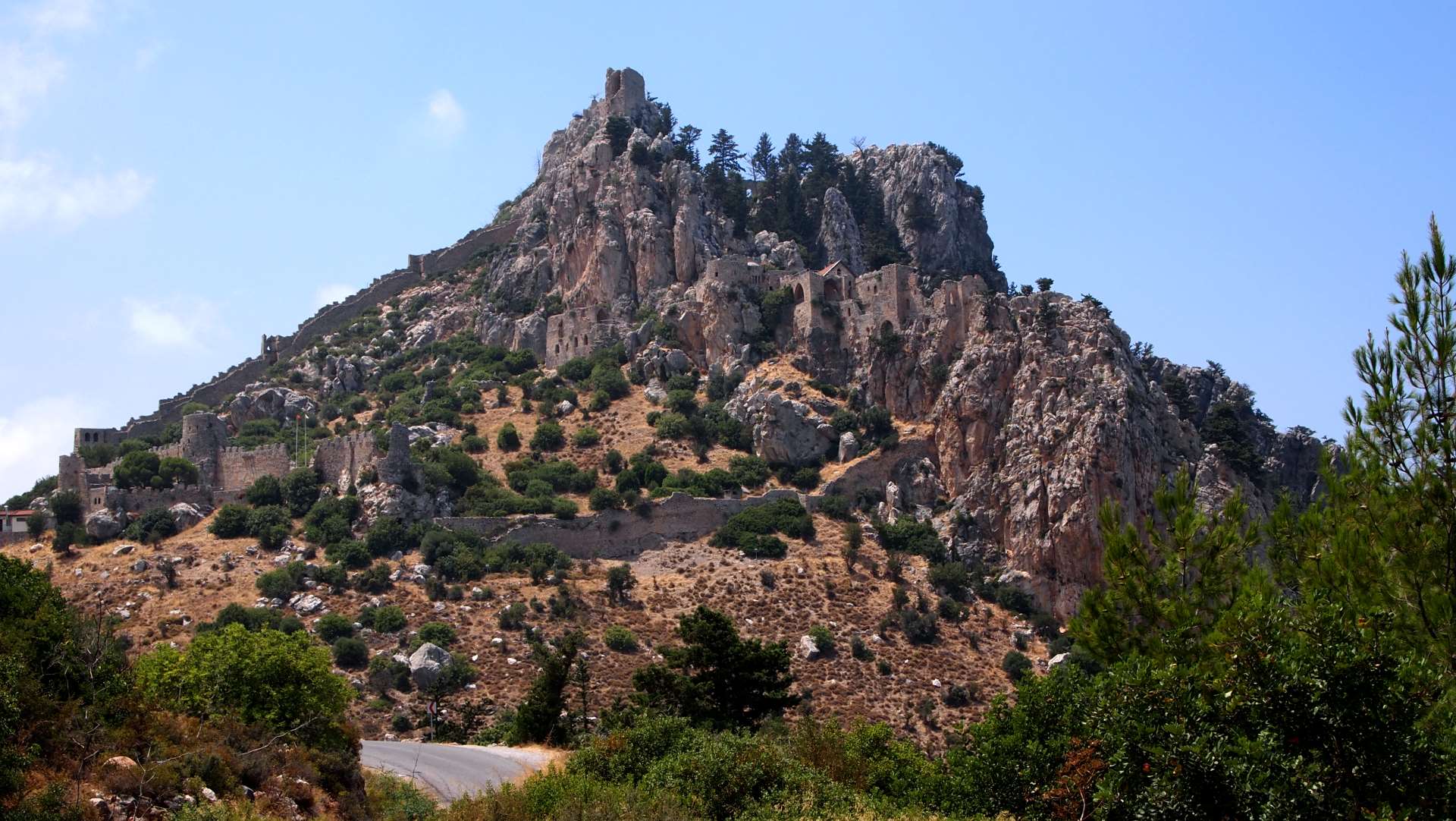 Замок Святого Иллариона (Кипр)