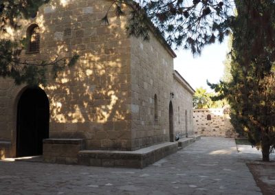 Старый храм монастыря Мавровуни (Кипр)