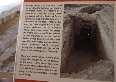 Руины древней базилики в Соли (Кипр)