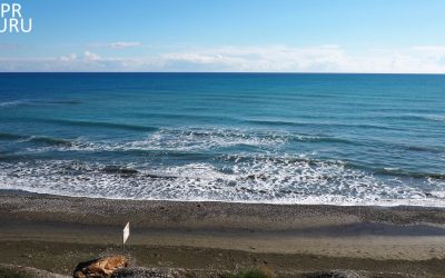 Пляж «Faros» (Ларнака, Кипр)