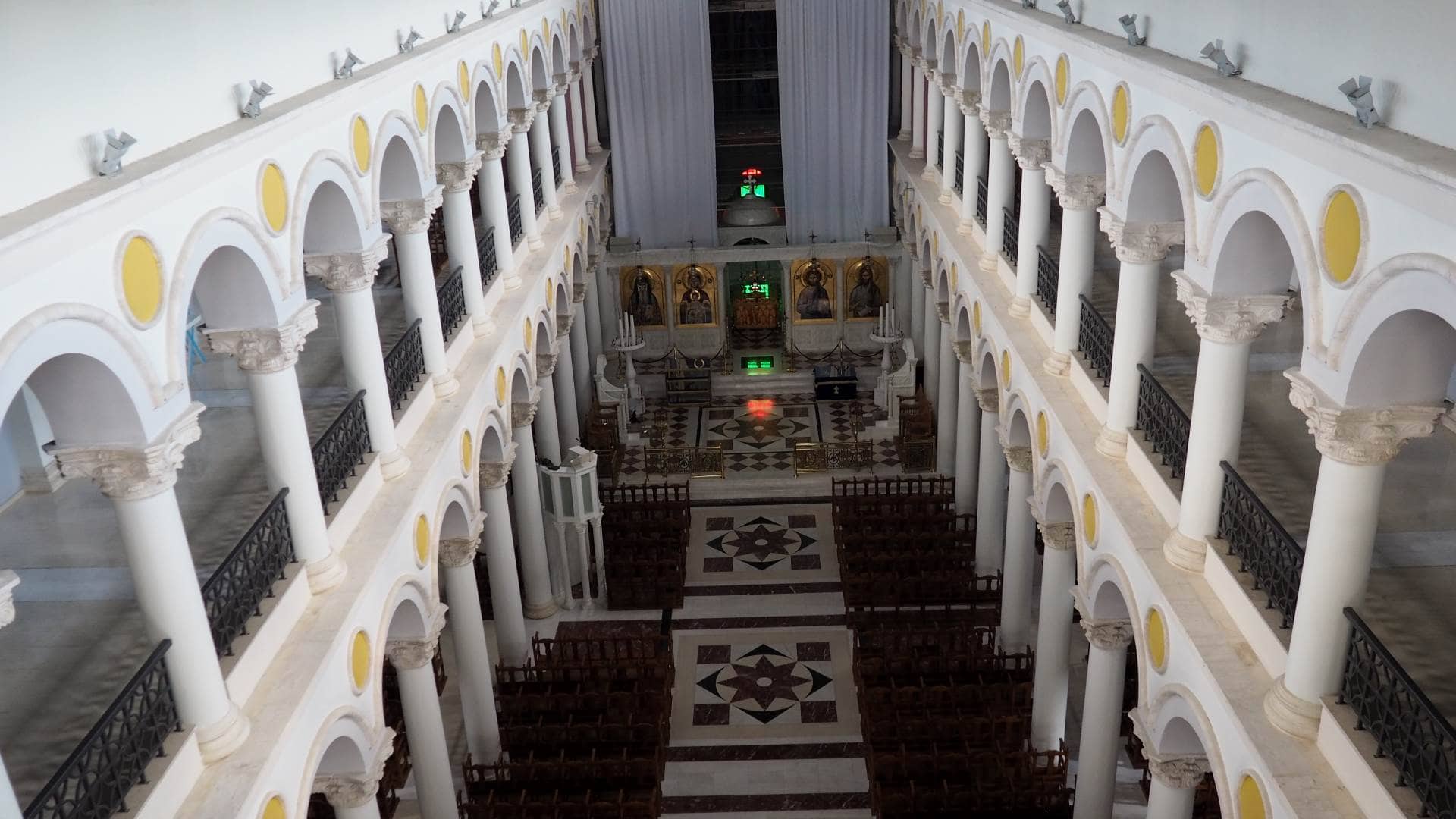 Внутреннее убранство церкви Св. Арсения в Киперунте (Кипр)