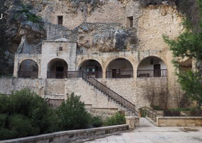 Пещерные кельи Св.Неофита, монастырь Св.Неофита - затворника (Кипр)