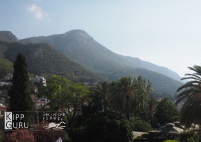 Панорама деревни Беллапаис (Кипр)